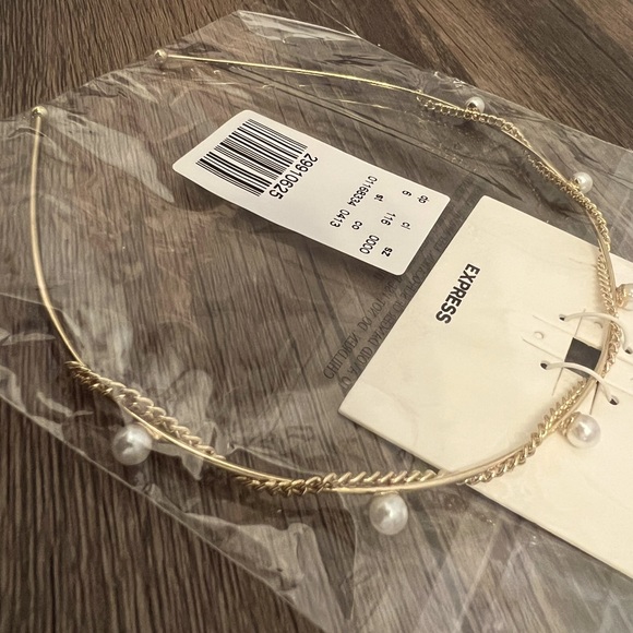 Gold Headband w/ Pearls - Picture 2 of 2